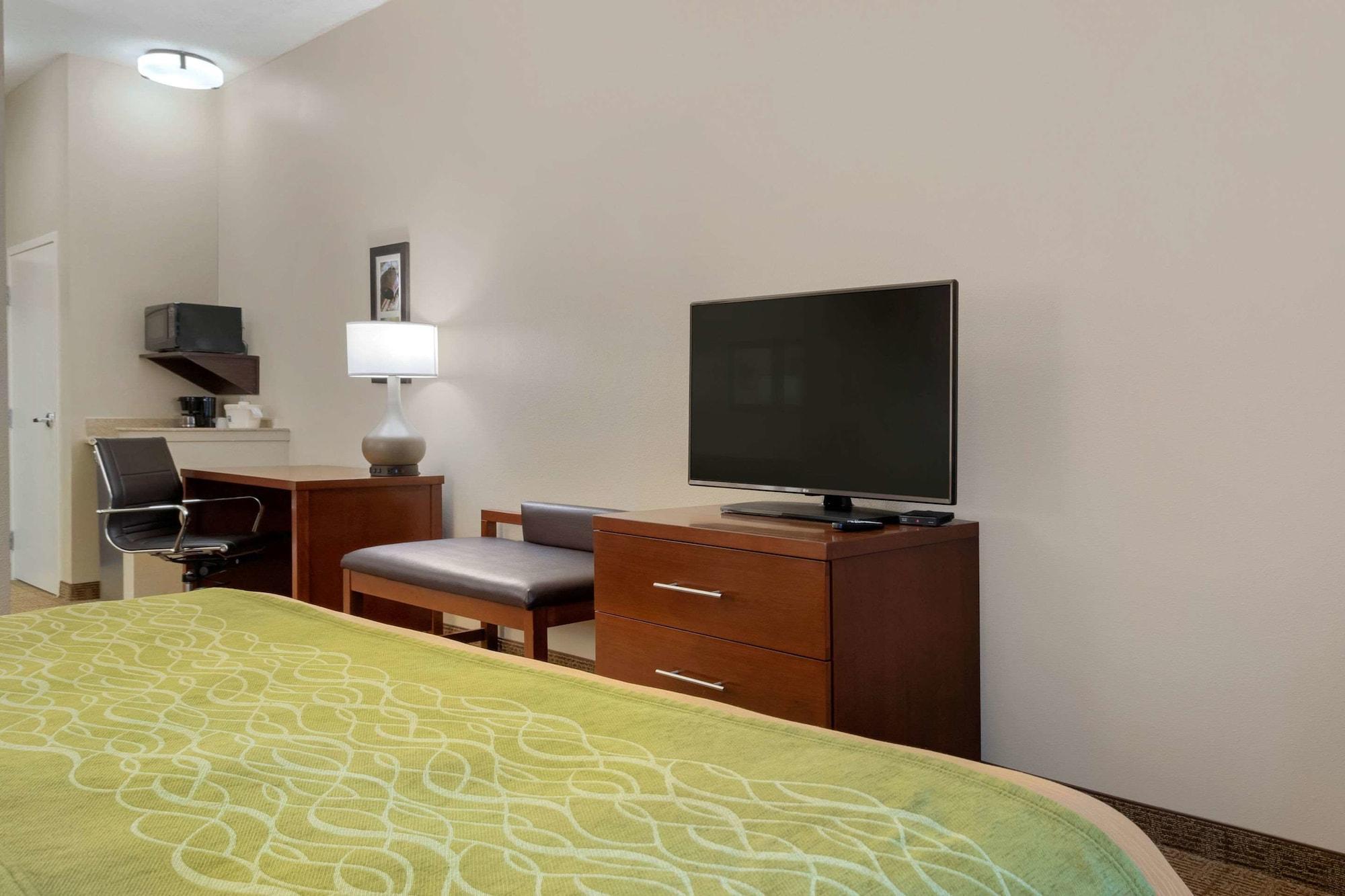 Comfort Inn & Suites Port Arthur-Port Neches Exterior photo