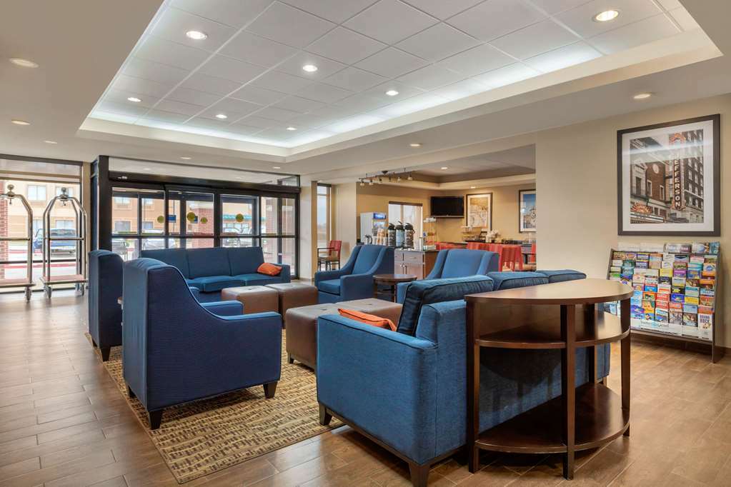 Comfort Inn & Suites Port Arthur-Port Neches Interior photo