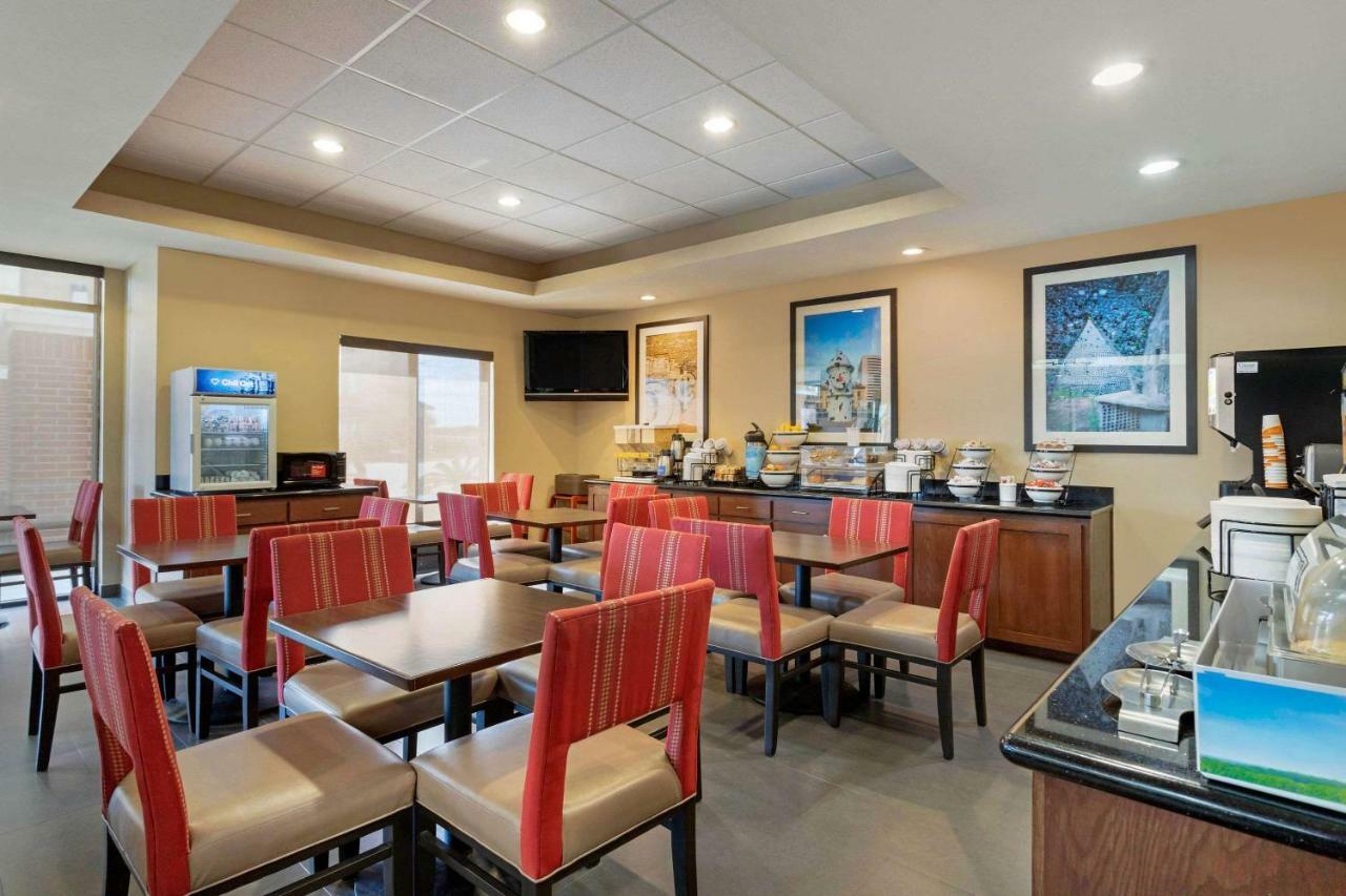 Comfort Inn & Suites Port Arthur-Port Neches Exterior photo